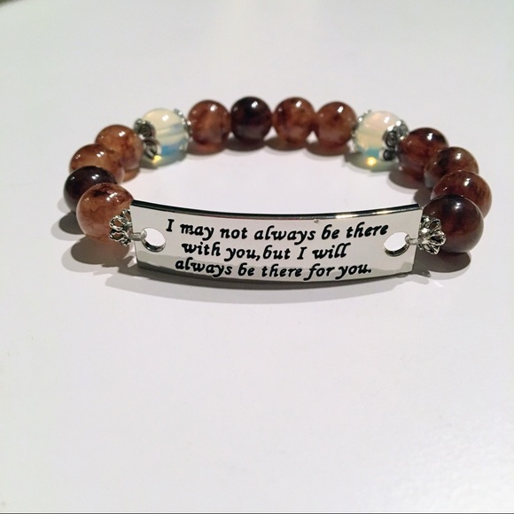 Handcrafted message bracelet with brown jade beads - Picture 1 of 3